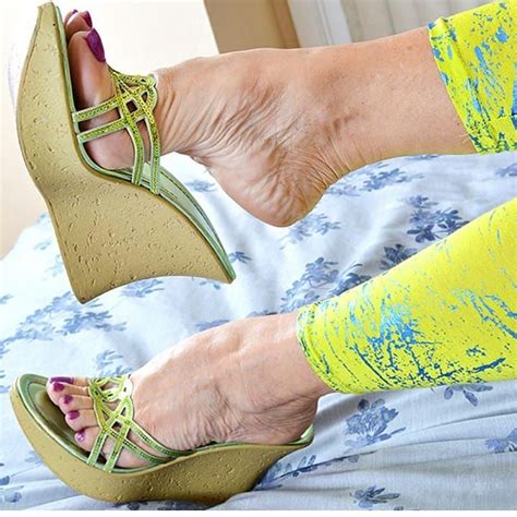 mature feet porn|mature feet Search